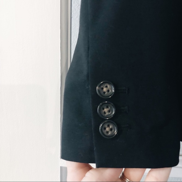 Banana Republic Tailored Black Blazer - NWOT - Picture 3 of 6